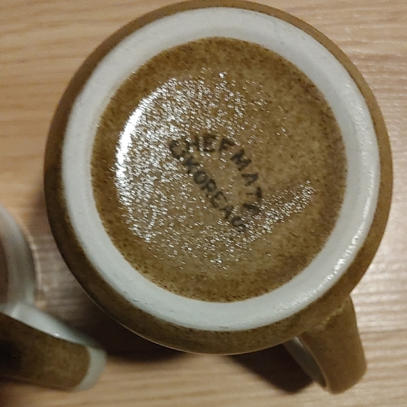 Set of Two Striped Ceramic Mugs - Brown and White - Picture 9 of 9